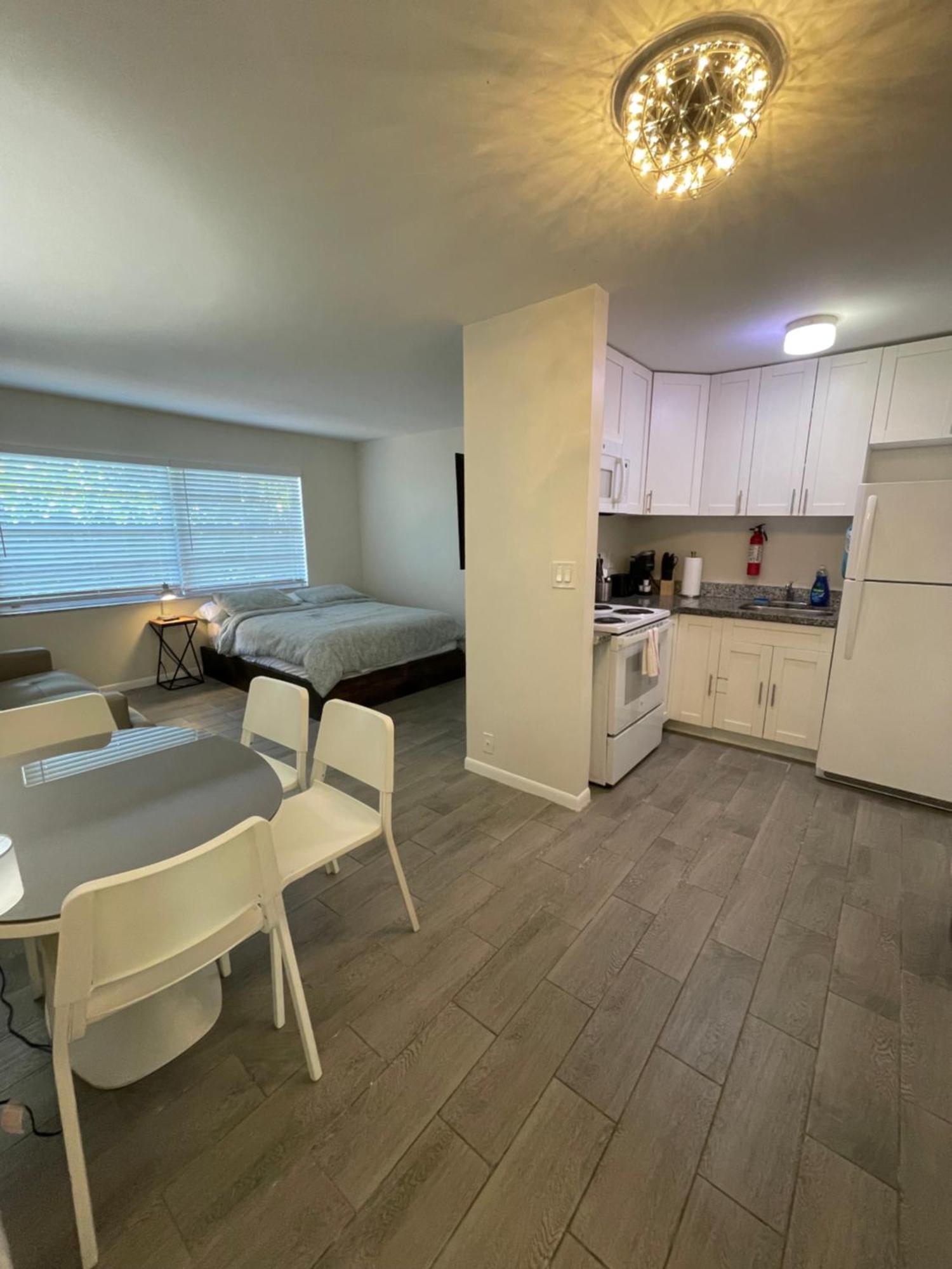 City First Story Apartments & Cottage Φορτ Λόντερντεϊλ Εξωτερικό φωτογραφία